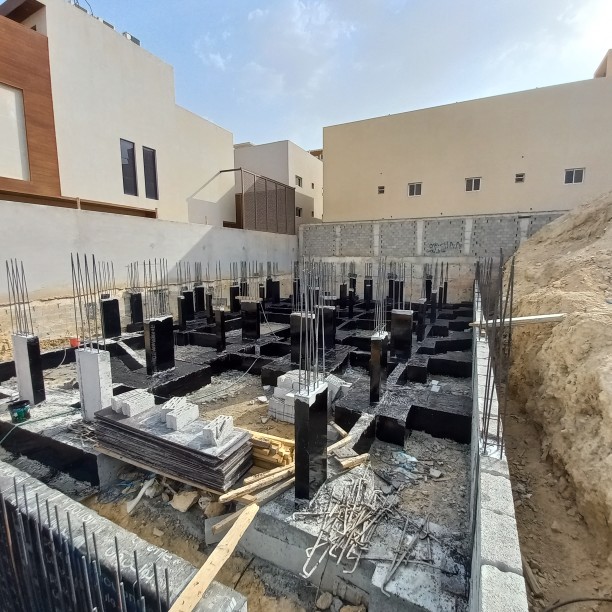 رواد الأعمال للمقاولات العامه مشاريع عماير فلل مستودعات ملاحق  محطات 