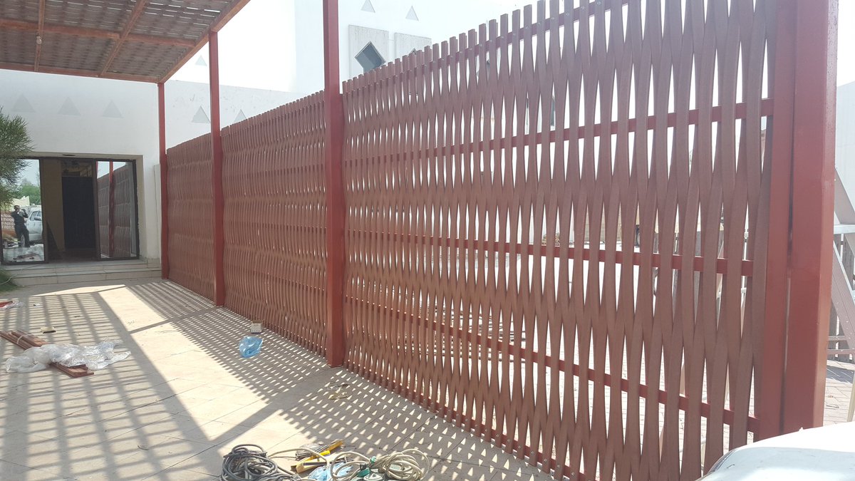 من أعمال مظلات الاختيارالاول